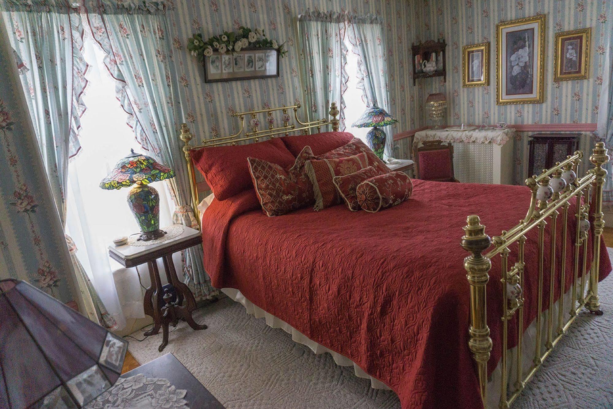 Bellinger Rose Bed & Breakfast Herkimer Kültér fotó